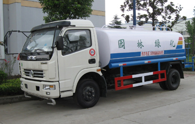 東風(fēng)多利卡灑水車