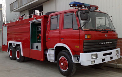 東風(fēng)后雙橋消防車